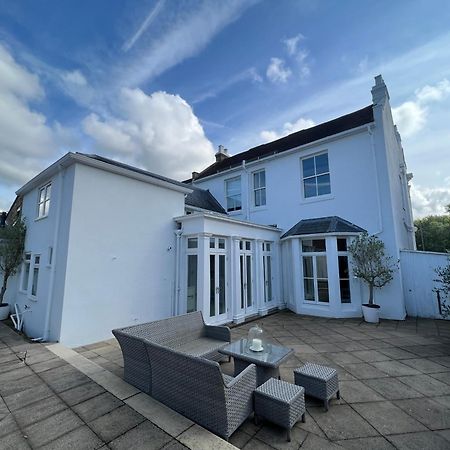Willow House, Georgian Property In Shepperton Dış mekan fotoğraf