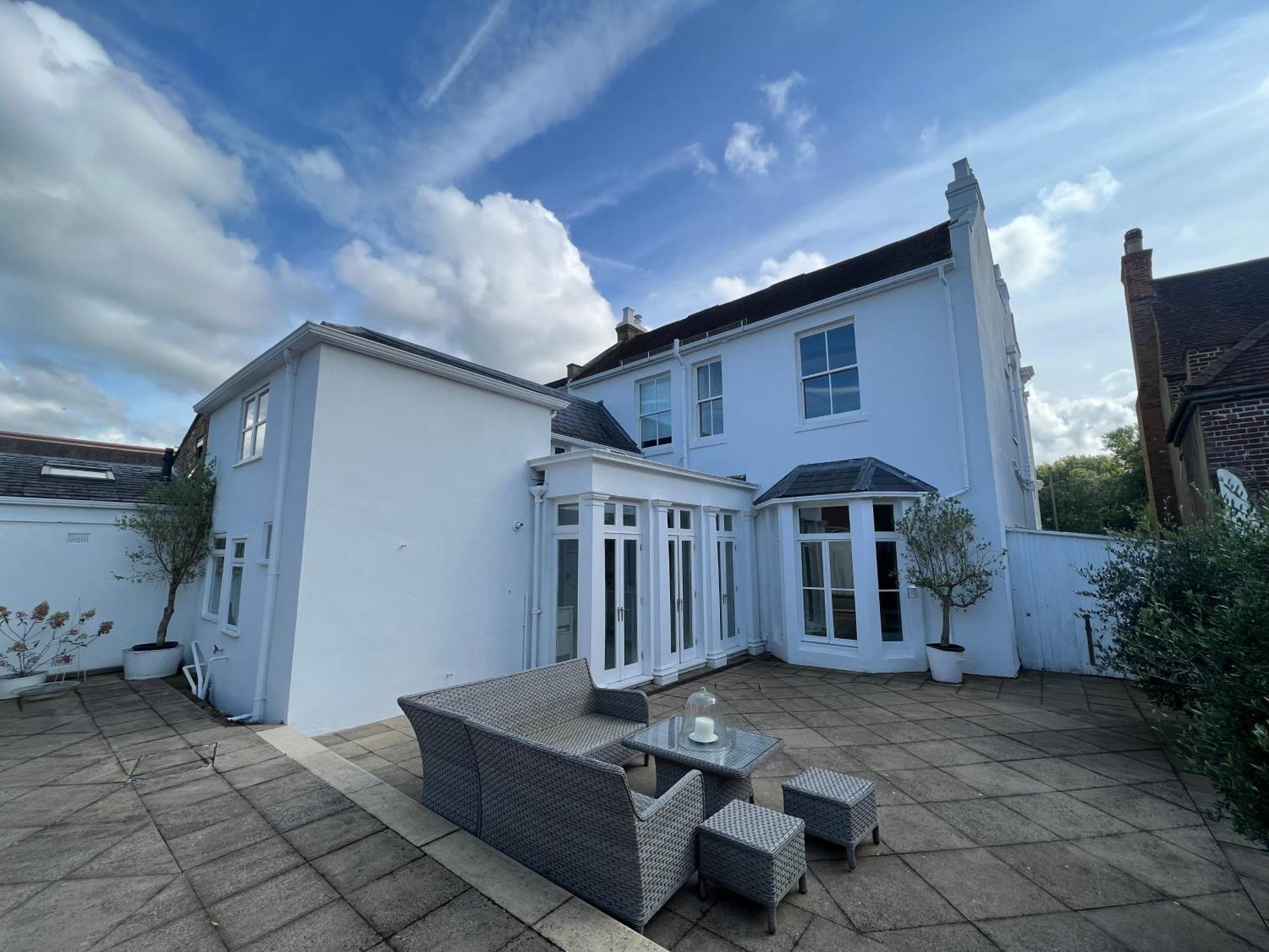 Willow House, Georgian Property In Shepperton Dış mekan fotoğraf